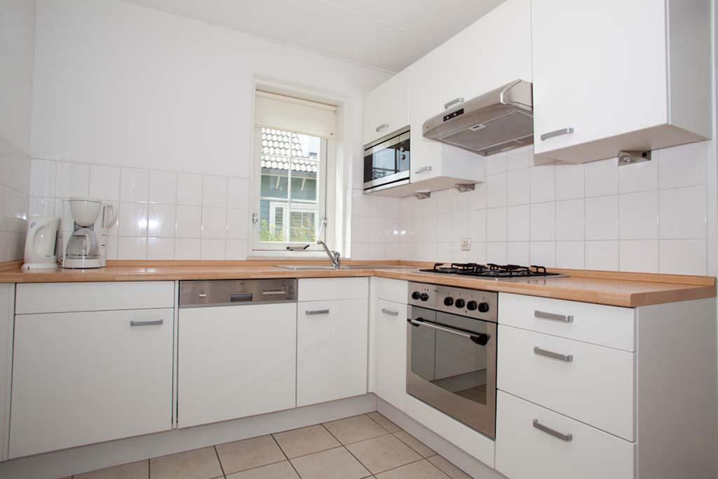 Roompot Duynparc De Heeren Van 'S Gravensande Naaldwijk Exterior foto